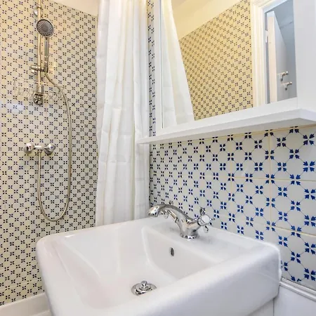 Luxury Bedroom St Germain - Bon Marche