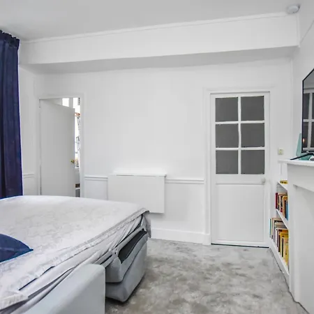 Luxury Bedroom St Germain - Bon Marche * Paris